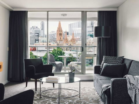 Quay West Suites Melbourne - Maitland Accommodation 1