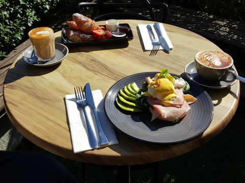 Quay West Suites Melbourne - Maitland Accommodation 16