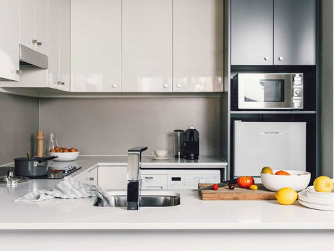 Quay West Suites Melbourne - Maitland Accommodation 43