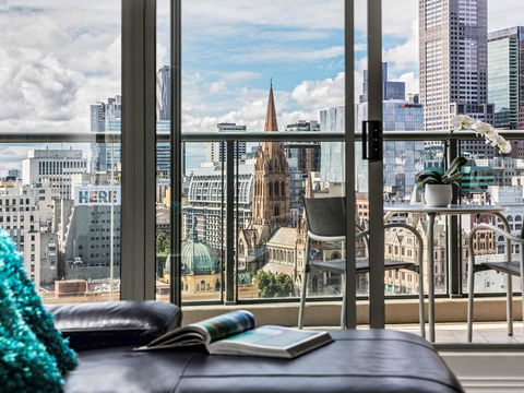 Quay West Suites Melbourne - Maitland Accommodation 40