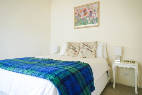 Miss Pym's Cottage - Maitland Accommodation 19