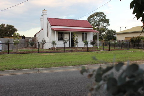 The Cottage - Maitland Accommodation 0