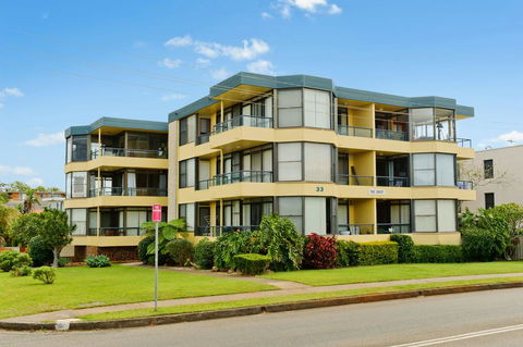 The Crest 6 33 Pacific Drive - Maitland Accommodation 0