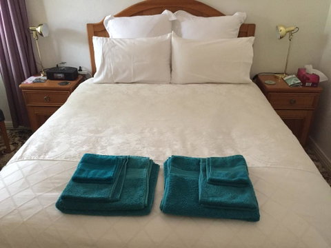 The Evergreen Bed And Breakfast - Maitland Accommodation 3