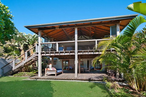 The Hawk At Wategos Beach - Maitland Accommodation 1