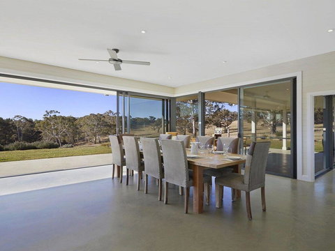 The Junction - Contemporary Meets River Country - Maitland Accommodation 3