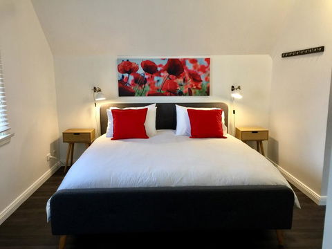 The Loft @ Denver - Maitland Accommodation 0