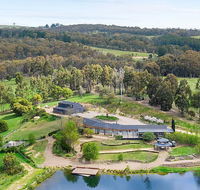The Loft at Butlers Lane Vineyard - Maitland Accommodation