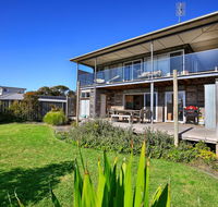 The Palings at Culburra - Pet Friendly - Maitland Accommodation