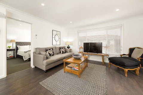 The Provincial - Central & Sophisticated - Maitland Accommodation 2