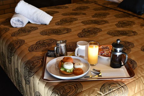 The Town House Motor Inn - Maitland Accommodation 2
