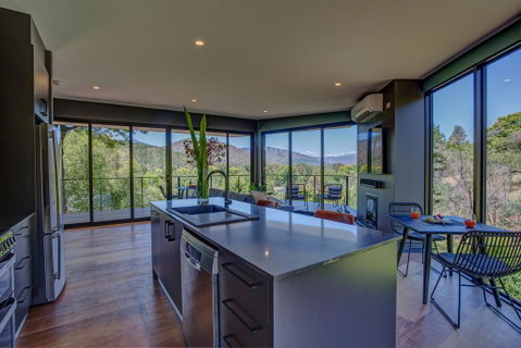 The View Bright - Maitland Accommodation 0