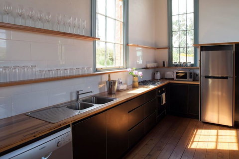 The Welsh Church - Maitland Accommodation 1