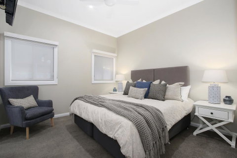Three Sisters - Maitland Accommodation 2