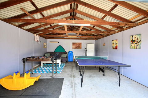 Tilly's Retreat - Pet Friendly - 3 Min Walk To Beach - Maitland Accommodation 3