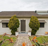 Time to Unwind - old style charm - Maitland Accommodation