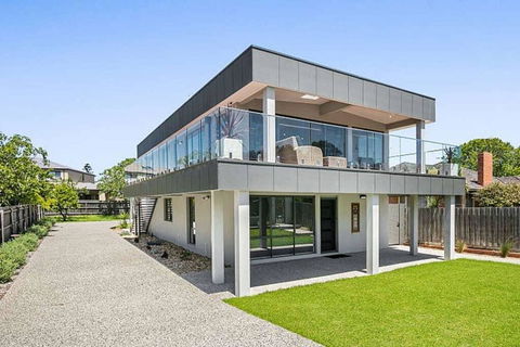 Top Class Beachfront Tootgarook - Maitland Accommodation 0