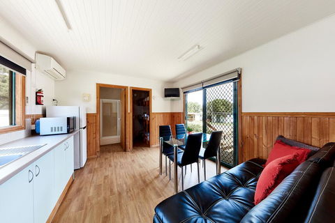 Torquay Foreshore Caravan Park - Maitland Accommodation 1