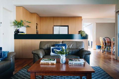 Torquay Retreats Aus - Eighteen Beach - Maitland Accommodation 1