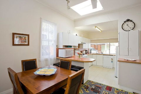 Torquay Retreats Aus - ThirtyOne Pride - Maitland Accommodation 3