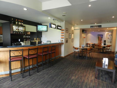 TRC Hotel - Maitland Accommodation 3