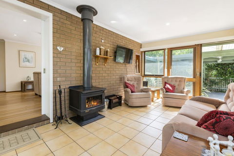 TUSCAN OASIS - RYE - Maitland Accommodation 3