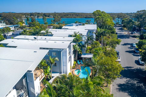 Twin Quays Noosa - Maitland Accommodation 2
