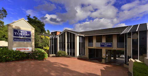 Twin Towers Inn - Maitland Accommodation 0