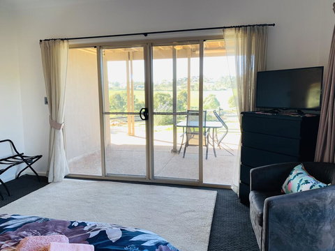 Two Dams Estate - Retreat & Relax - Maitland Accommodation 1