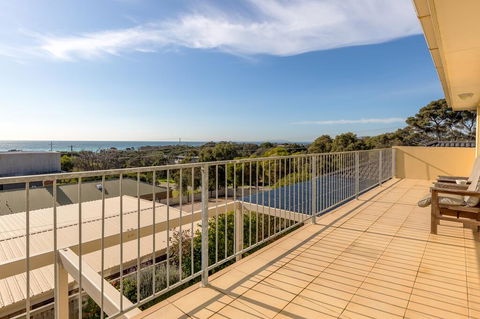 Tyrone Beach Retreat, VIEWS - Maitland Accommodation 0