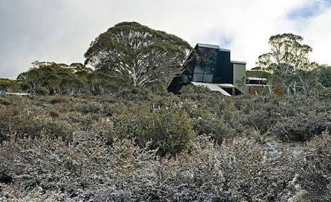 Under The Moonlight - Maitland Accommodation 2
