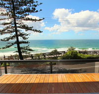 Unit 3 Phoenix Apartments 1736 David Low Way Coolum Beach - Linen Incl. WIFI 500 Bond - Maitland Accommodation