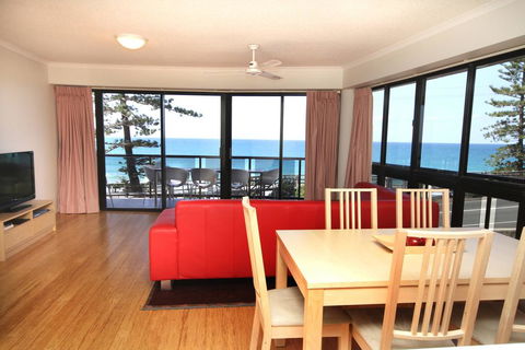 Unit 3 Phoenix Apartments, 1736 David Low Way Coolum Beach - Linen Incl. WIFI, 500 Bond - Maitland Accommodation 1