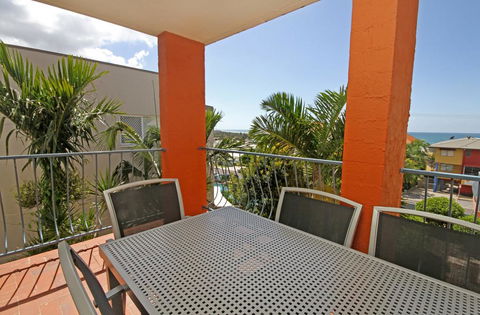 Unit 4, Cooltoro Court, 7 Frank Street Coolum Beach, 400 BOND, LINEN INCLUDED - Maitland Accommodation 0