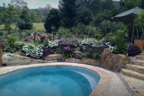 Valley View Cottages - Maitland Accommodation 2