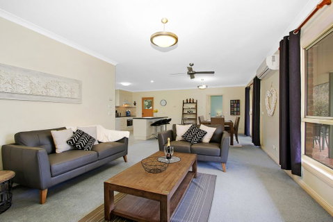 Valley View Townhouse - On The RAIL TRAIL - Maitland Accommodation 0