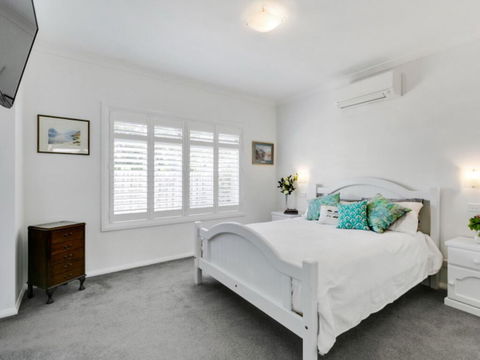 Venice On The Beach - Maitland Accommodation 3