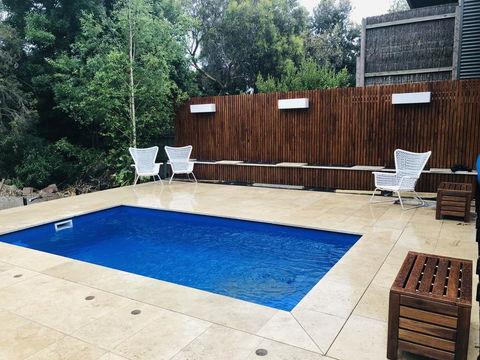 Victorian Beach House - Maitland Accommodation 1