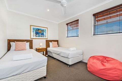 Villa Aqua - Maitland Accommodation 2