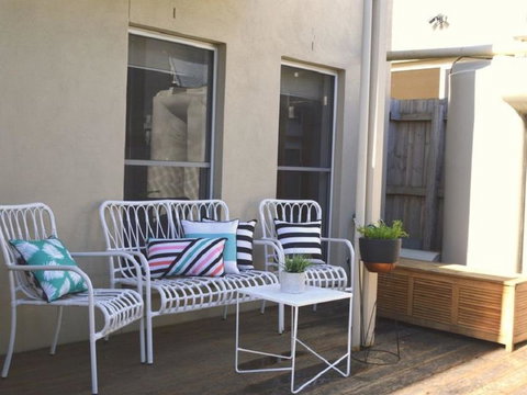 Villa By The Sea - Maitland Accommodation 2