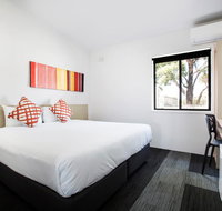 Villawood Hotel - Maitland Accommodation