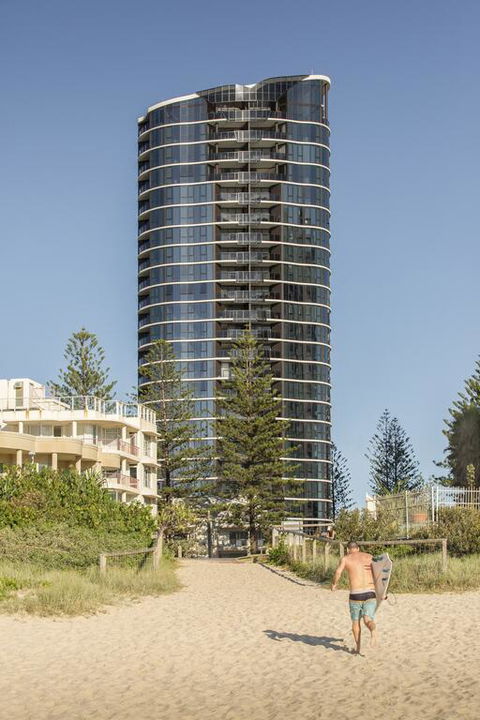 Vue Broadbeach - Maitland Accommodation 3