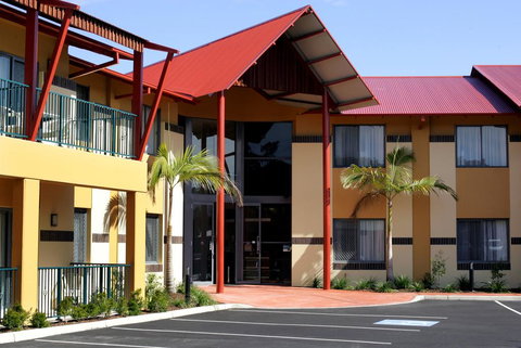 Warners At The Bay - Maitland Accommodation 0