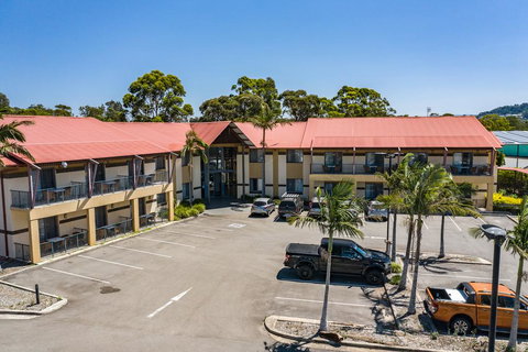 Warners At The Bay - Maitland Accommodation 2