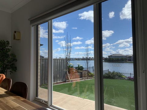 Waterfront Grand Villa For Big Group - Maitland Accommodation 2