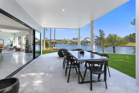 Waterfront Wonder, Noosa Waters - Maitland Accommodation 0
