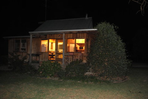 Bluegum Ridge Cottages - Maitland Accommodation 24