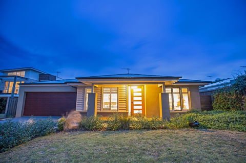 Nautical Rise Torquay - Maitland Accommodation 2