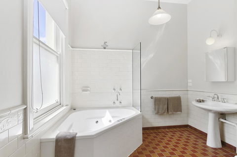 The Riversleigh - Maitland Accommodation 19
