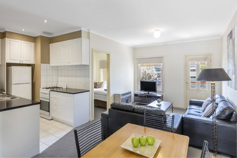 Hawthorn Gardens Serviced Apartments - Maitland Accommodation 2